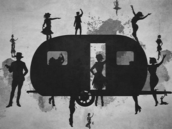 Burlesquement freaks (ou le cirque, c'est chic !)