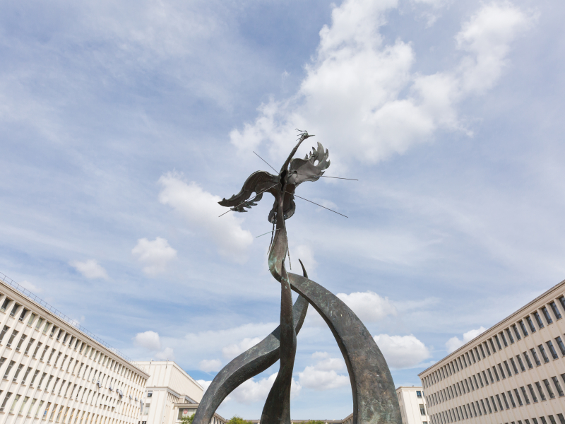 12 février -Caen__Universite__statue_Le_Phenix-Caen_la_mer_