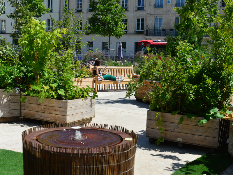 547872-Jardin_d_ete-Francois_DECAENS___Ville_de_Caen