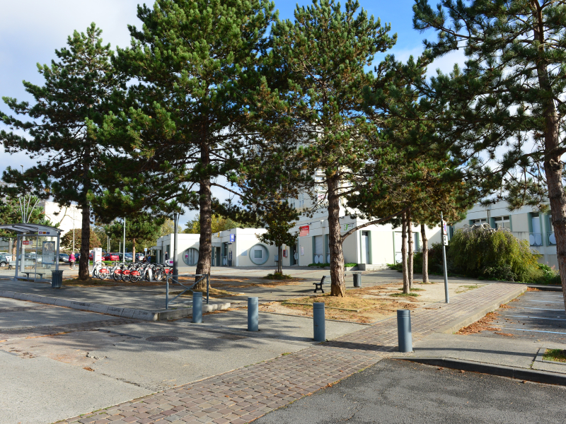 554221-Vue_de_la_Pierre-Heuze-Francois_DECAENS___Ville_de_Ca