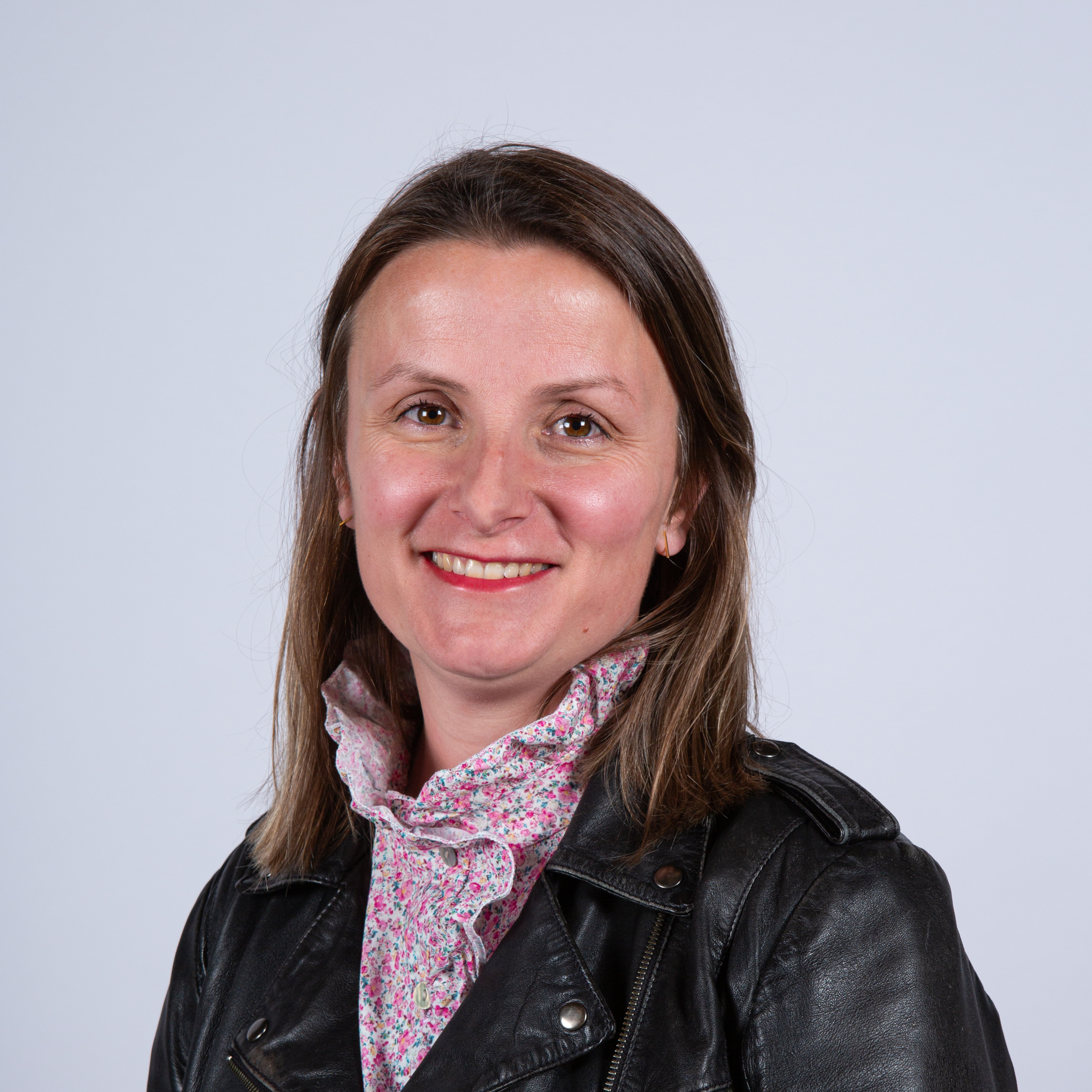 Portrait de Katarina Collas, 13ème adjointe en charge de la proximité Nord-Ouest, de la participation citoyenne, de la vie associative et de l'accès au service public