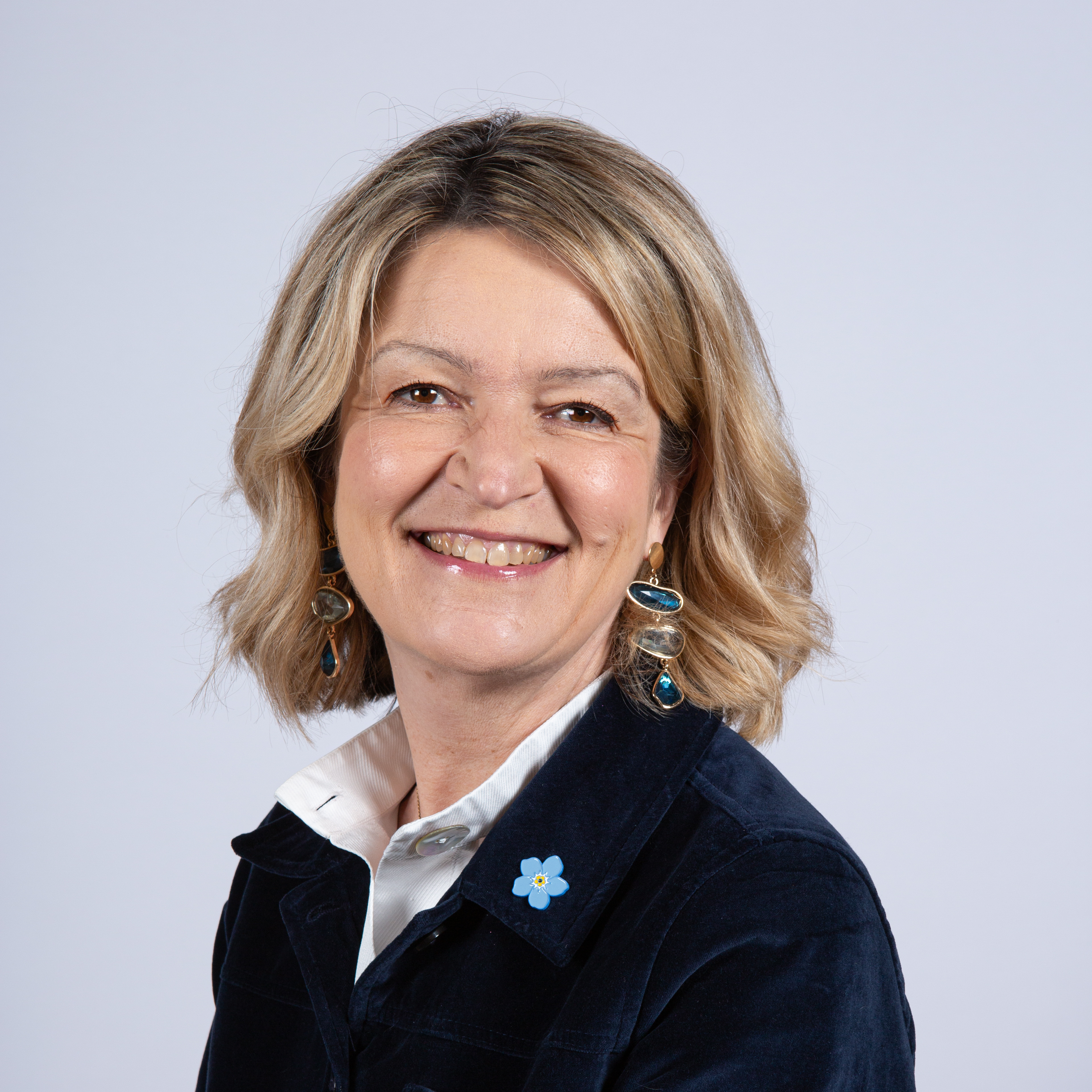 Portrait de Cécile Cottenceau, septième adjointe en charge du commerce et de l'artisanat