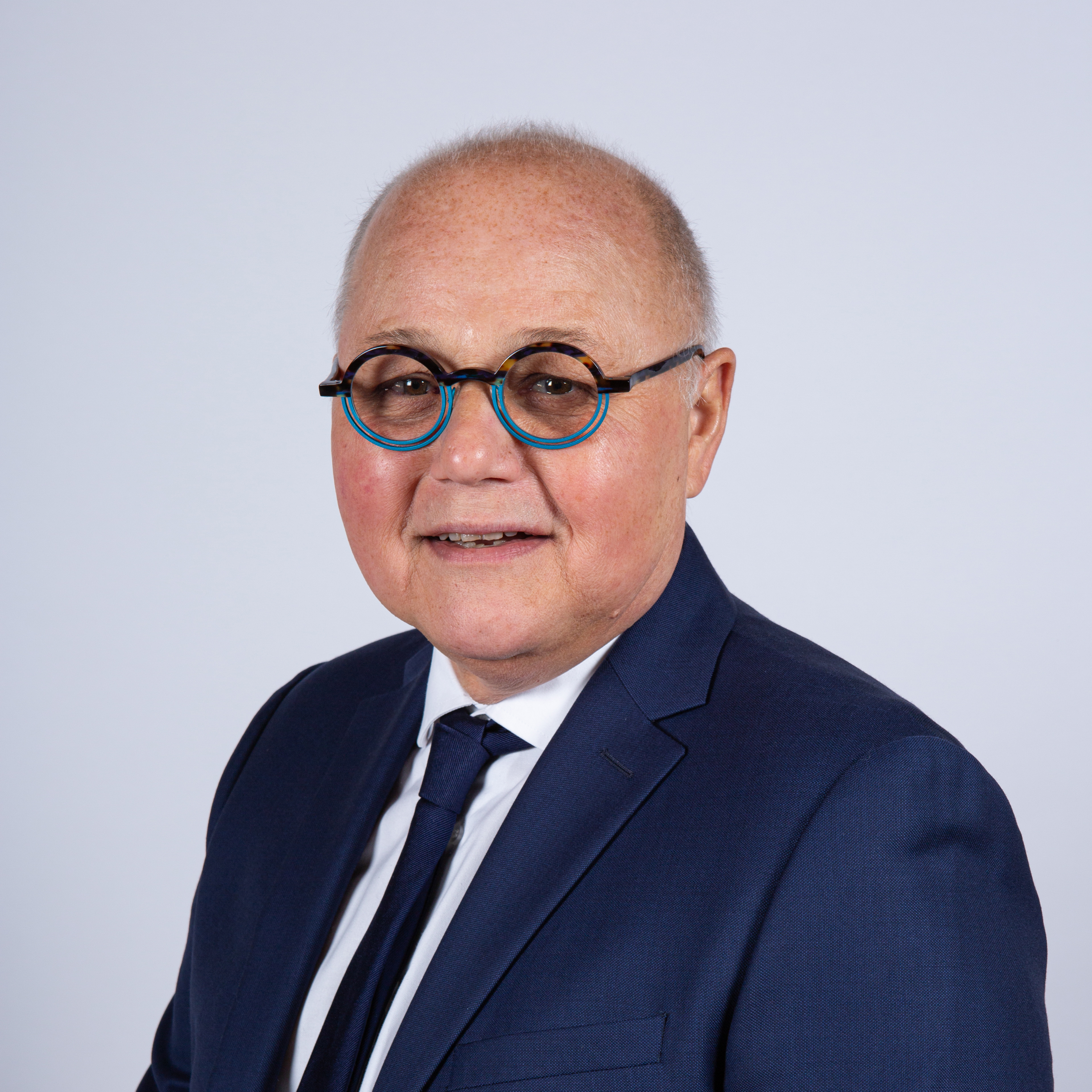 Portrait de Gérard Hurelle, douzième adjoint chargé des ressources humaines et de l'état civil