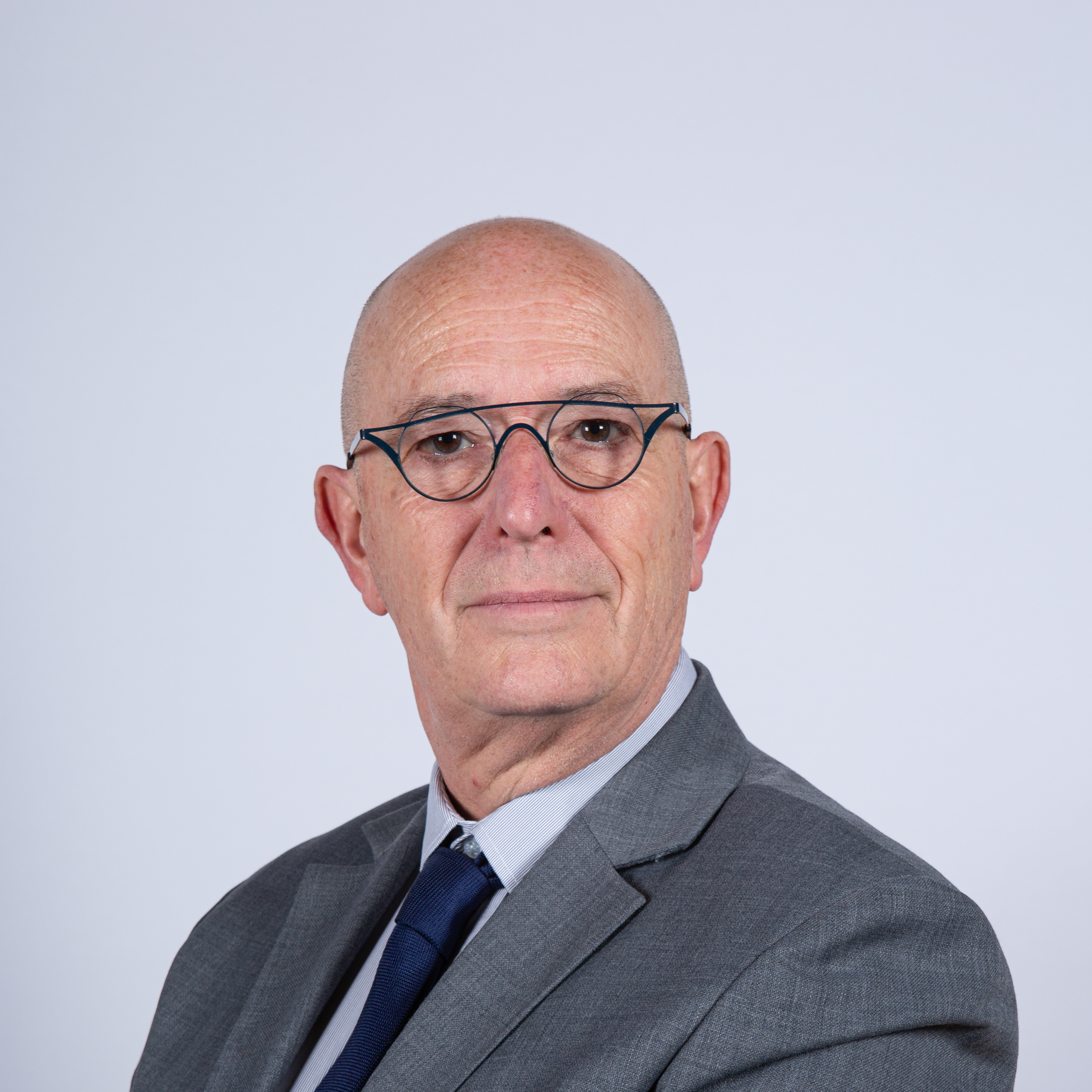 Portrait de Pascal Pimont, conseiller délégué spéciale en charge de la mission sécurité des Etablissements Recevant du Public (ERP)