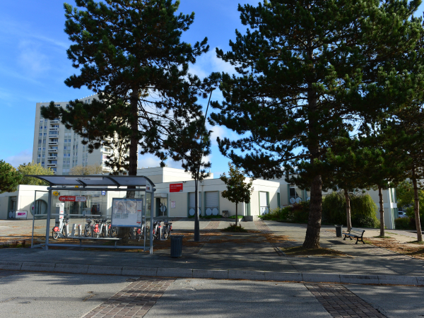 554226-Vue_de_la_Pierre-Heuze-Francois_DECAENS___Ville_de_Ca